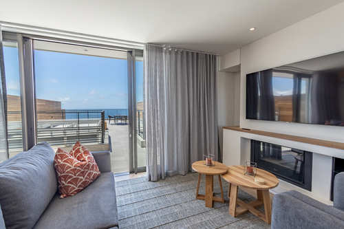 Apartment 404   Plett Quarter Hotel   Lion Roars Hotels & Lodges 