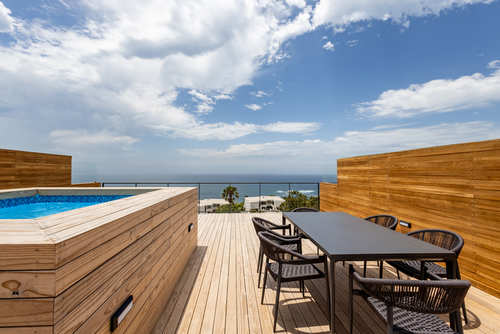 Apartment 403   Plett Quarter Hotel   Lion Roars Hotels & Lodges  (5)