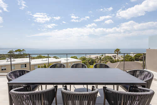 Apartment 305   Plett Quarter Hotel   Lion Roars Hotels & Lodges  (10)